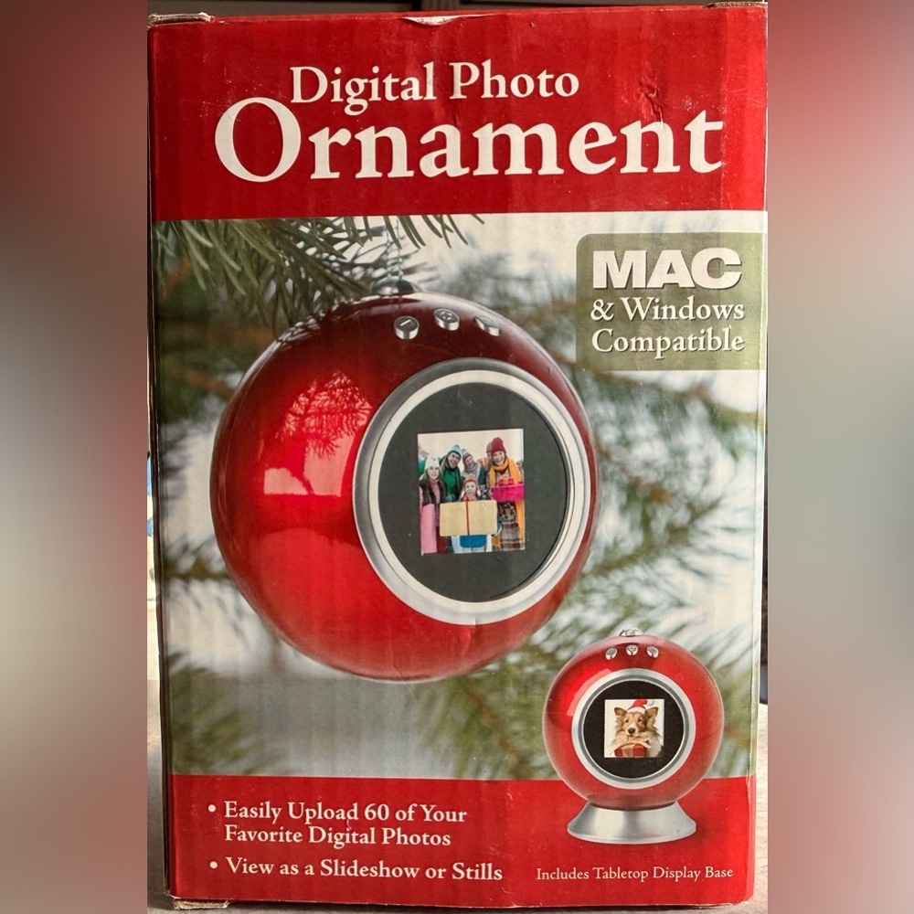 Digital Photo Ornament - Red